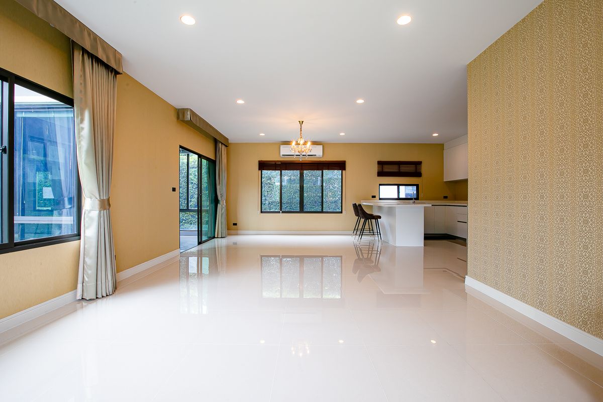 ขายบ้านพุทธมณฑล ศาลายา : ขายบ้านหรู เศรษฐสิริ ทวีวัฒนา บ้านแห่งเทคโนโลยี ที่ล้ำสมัย