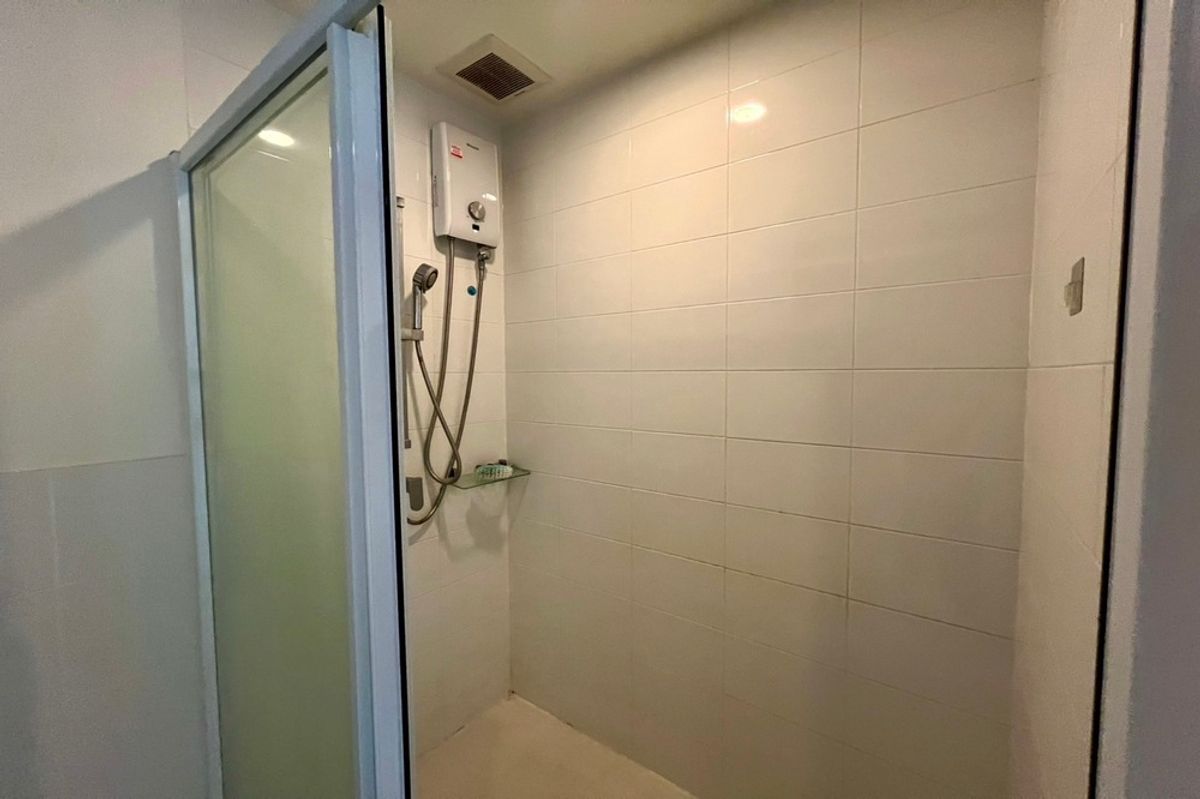 For SaleCondoThaphra, Talat Phlu, Wutthakat : 🔥 For Sale, Pool View, corner room!!🔥 Code C20250800068..........The Key Wutthakat, 2 bedroom, 2 bathroom, furnished, Special Deal!!📣📣