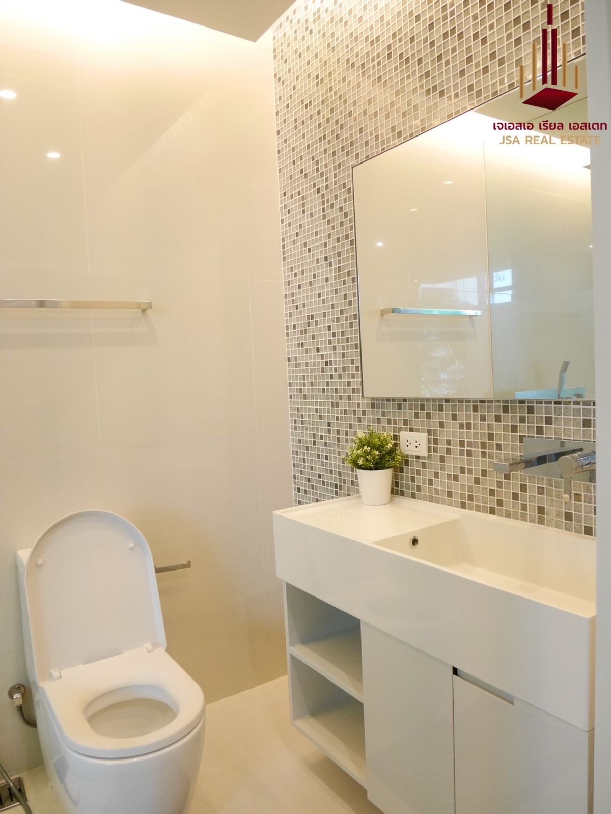 ให้เช่าคอนโดสุขุมวิท อโศก ทองหล่อ : ✨ For Rent: The room sukhumvit 21 Condo ✨  💰 Only 39,000 THB/month