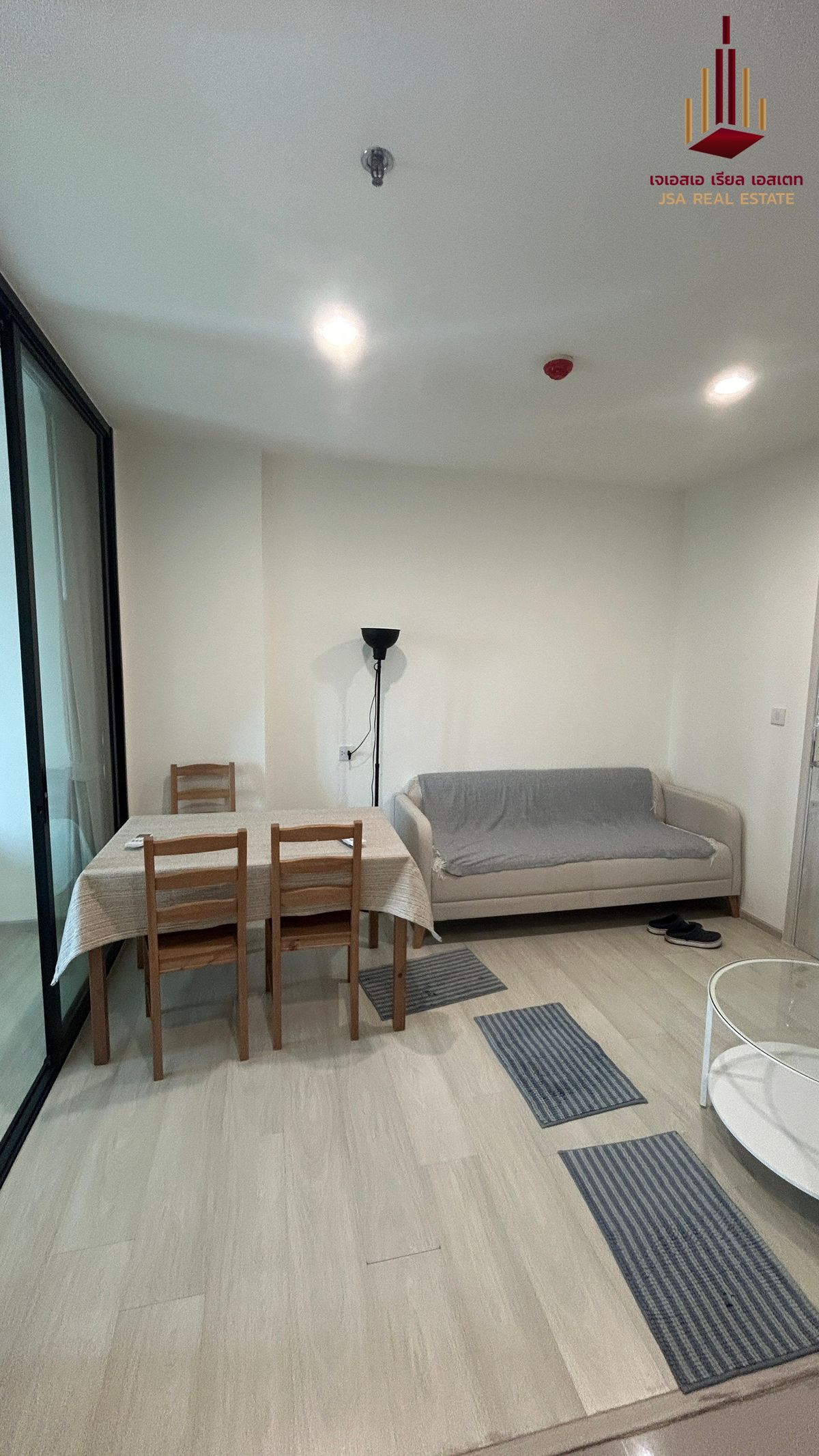 ให้เช่าคอนโดพระราม 9 เพชรบุรีตัดใหม่ RCA : ✨ For Rent: Life Asoke Condo ✨  💰 Only 23,000 THB/month
