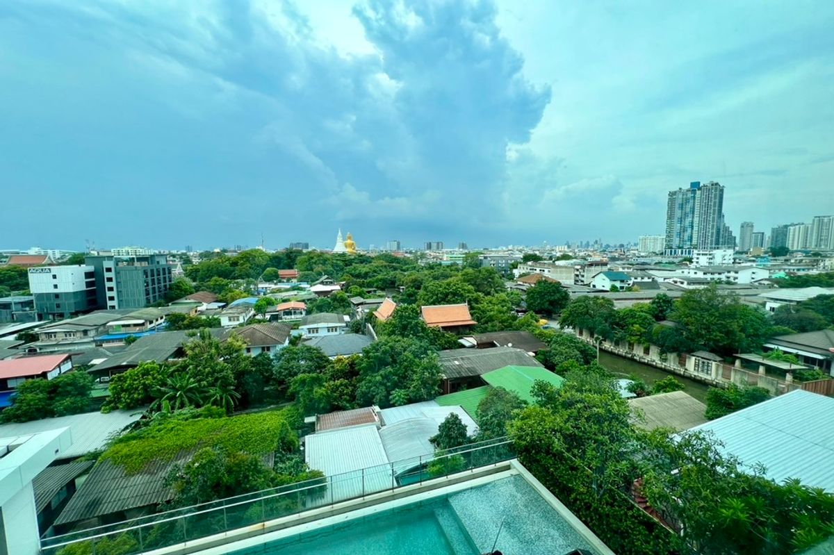 For SaleCondoThaphra, Talat Phlu, Wutthakat : 🔥 For Sale, Pool View, corner room!!🔥 Code C20250800068..........The Key Wutthakat, 2 bedroom, 2 bathroom, furnished, Special Deal!!📣📣