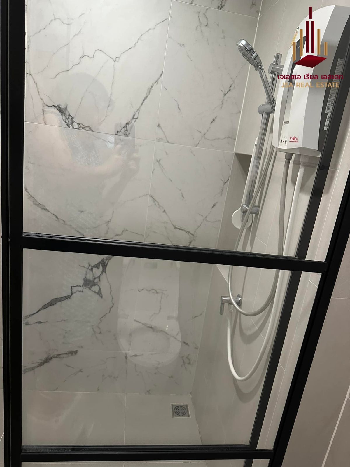 For SaleCondoRamkhamhaeng, Hua Mak : ✨ For Sale: Metris Rama 9 - Ramkhamhaeng Condo ✨ 💰 ONLY 4,100,000 THB