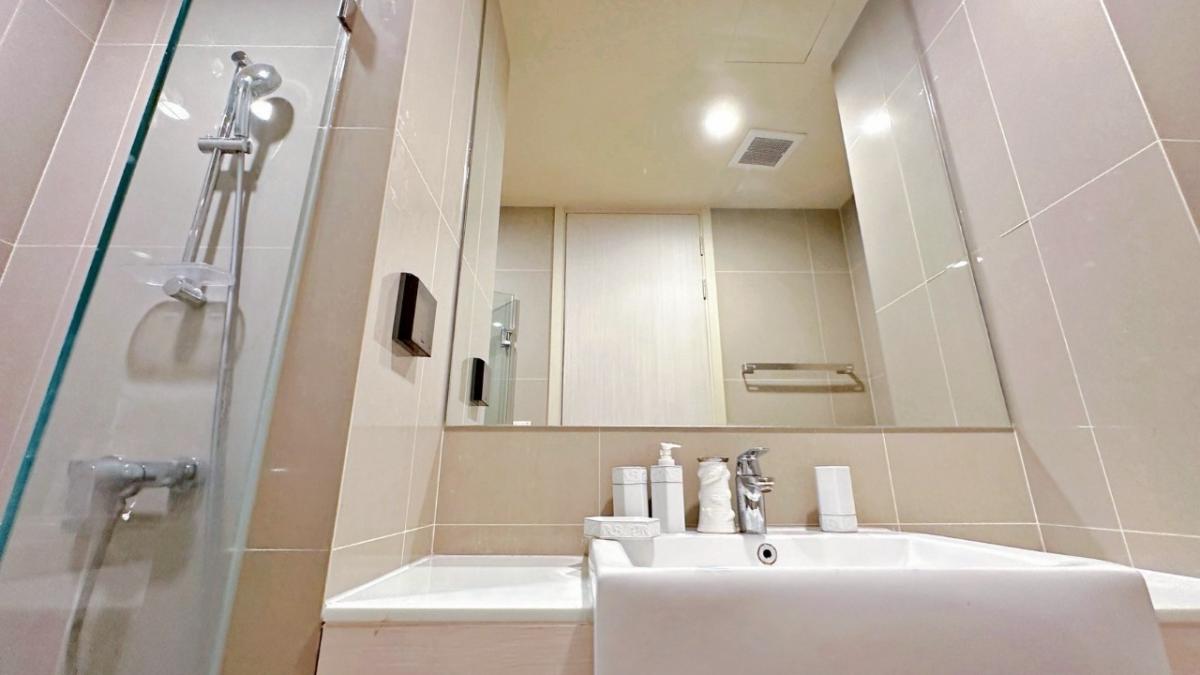 For RentCondoSukhumvit, Asoke, Thonglor : 🔥For urgent rent🔥Noble Recole Sukhumvit 19, near MRT Sukhumvit / BTS Asoke, very convenient to travel, ready to move in