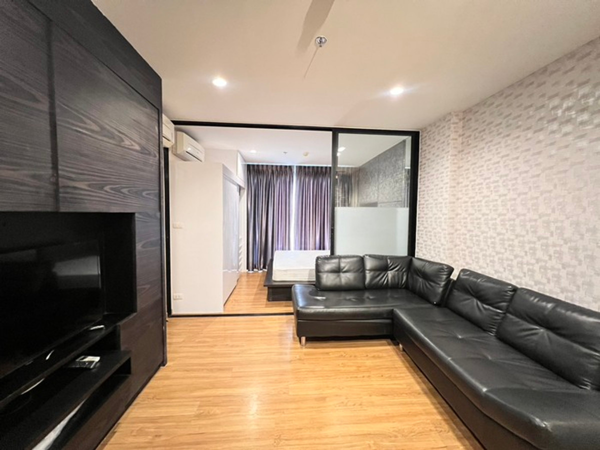 For RentCondoBang Sue, Wong Sawang, Tao Pun : ⭐⭐[Rent] The Tree Interchange 1Bed, 18th floor, Building B, river view, near SCG Bang Sue, fully furnished, ready to move in ⭐⭐Inquire LINE ID: @atfirm📲