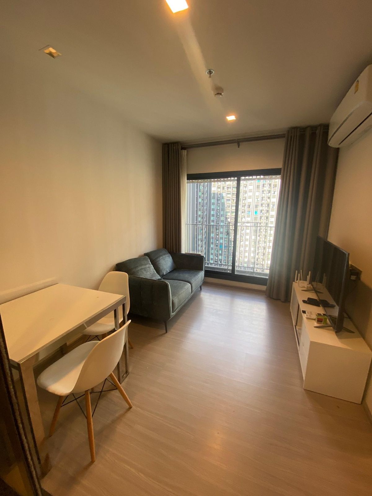 ให้เช่าคอนโดพระราม 9 เพชรบุรีตัดใหม่ RCA : 🌿 ✨ Life Asoke Hype ✨🌿 1 Bed 1 Bath, Rental 20,000 Baht 