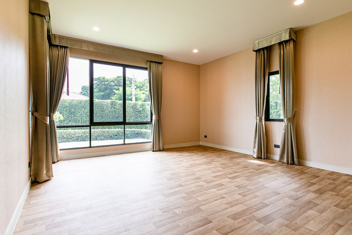 ขายบ้านพุทธมณฑล ศาลายา : ขายบ้านหรู เศรษฐสิริ ทวีวัฒนา บ้านแห่งเทคโนโลยี ที่ล้ำสมัย