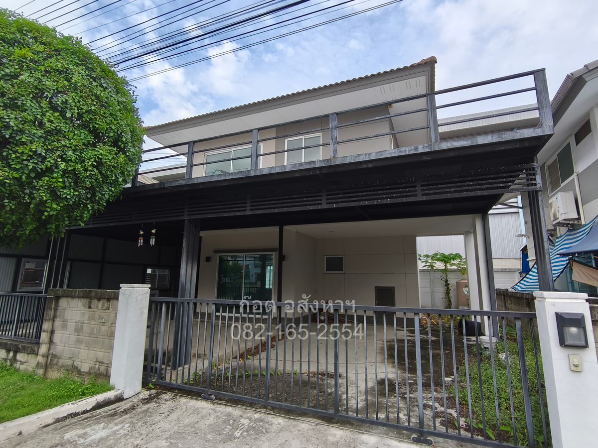 For SaleHouseBangna, Bearing, Lasalle : 2 -storey detached house for sale, Kazille Thepharak Project (Maine Road), good price for sale