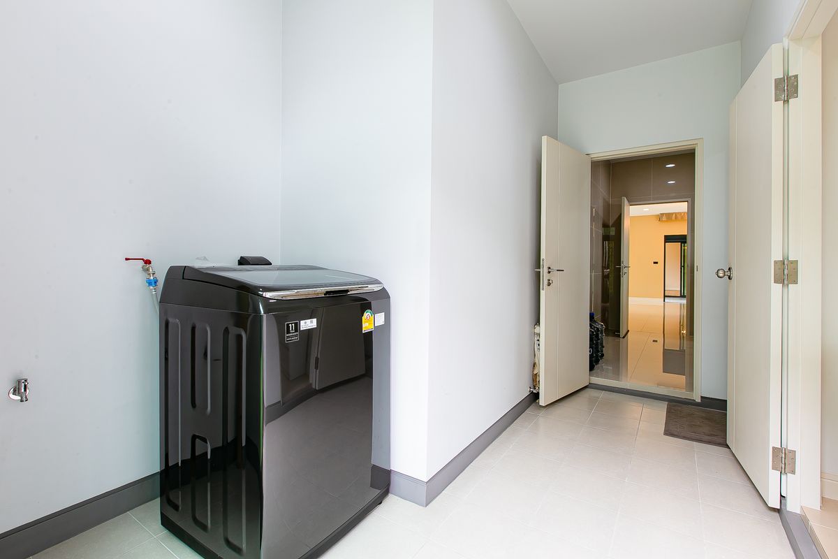 ขายบ้านพุทธมณฑล ศาลายา : ขายบ้านหรู เศรษฐสิริ ทวีวัฒนา บ้านแห่งเทคโนโลยี ที่ล้ำสมัย