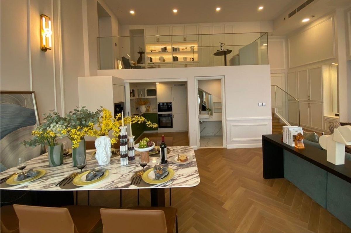 For SaleCondoRama9, Petchburi, RCA : ✨ Luxury Penthouse at Siamese Rama 9, Fully Furnished 2-Bedroom Unit with Spacious Layout and City View, Near MRT Rama 9