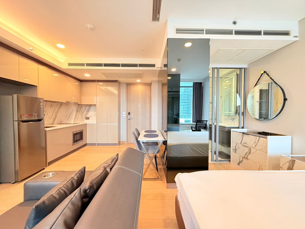 ให้เช่าคอนโดคลองเตย กล้วยน้ำไท : 📍New For Rent 1 bed At Siamese Exclusive Queens Near  Queen Sirikit National Convention Center  🏙️