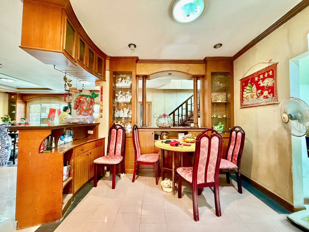 ขายบ้านนนทบุรี บางใหญ่ บางบัวทอง : ขายบ้านเดี่ยว หมู่บ้านมณียา รัตนาธิเบศร์ 