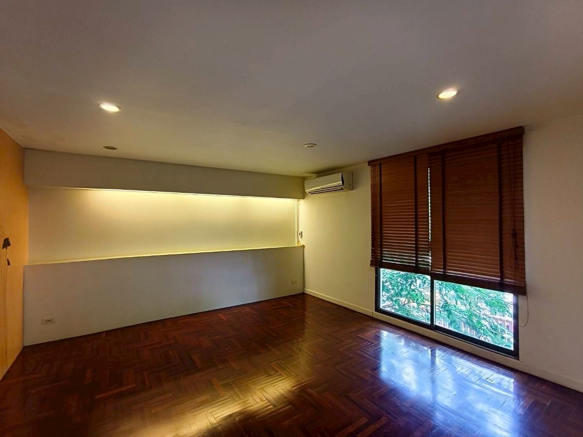 ขายบ้านลาดพร้าว เซ็นทรัลลาดพร้าว : บ้านเดี่ยว ลาดพร้าว 35 / 3 ห้องนอน (ขาย), Detached House Lat Phrao 35 / 3 Bedrooms (FOR SALE) TPM043