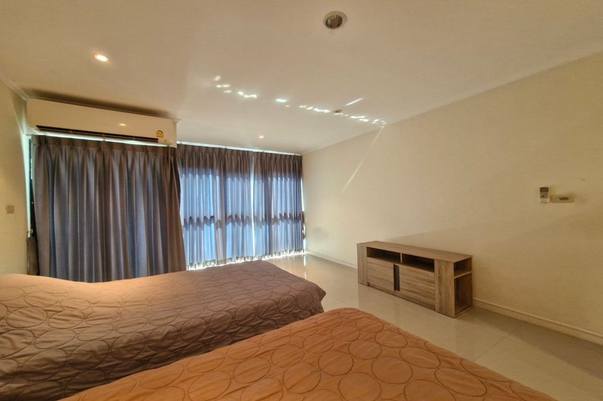 For SaleCondoSathorn, Narathiwat : 🔥 For Sale !! High Floor 37++, big size, 🔥 Code C20241000019........Sathorn Gardens, 3 bedroom, 4 bathroom, furnished, Special Deal!!📣📣