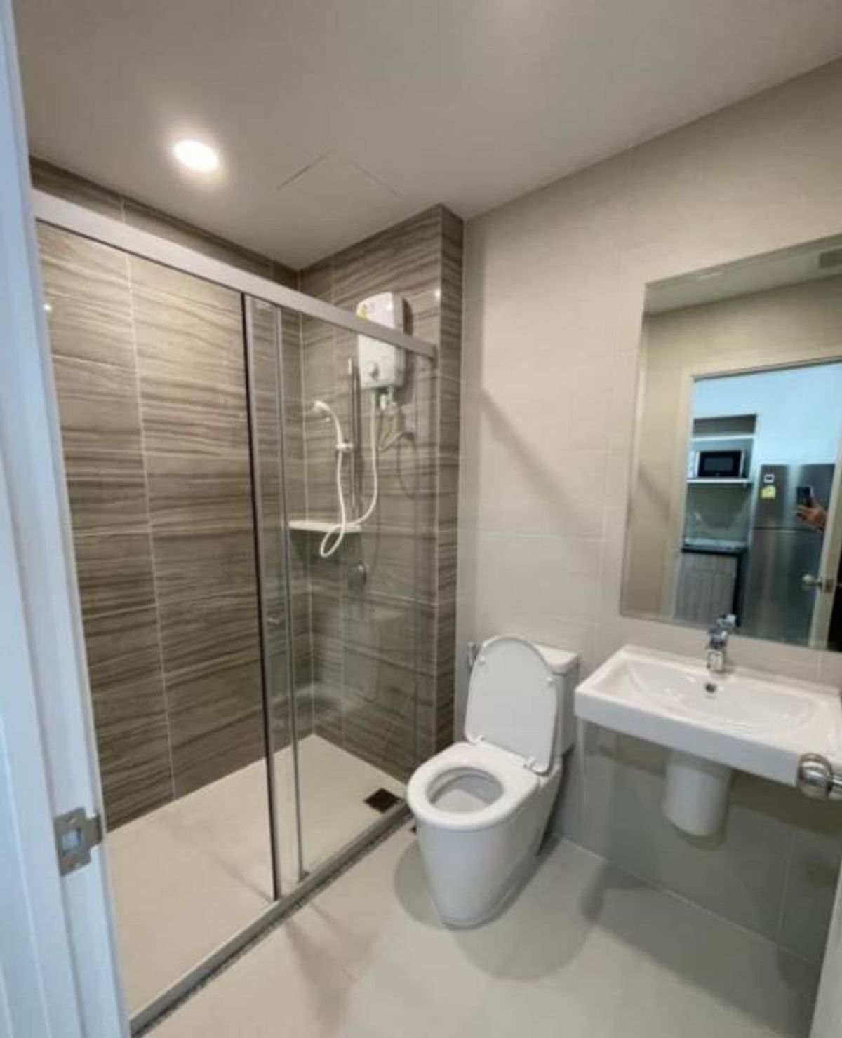 For RentCondoRamkhamhaeng, Hua Mak : ✅ SVR157 ✅ Line : @p2nproperty