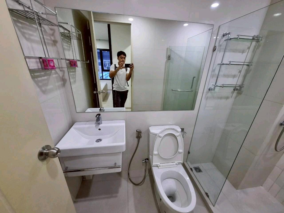 For RentCondoRama9, Petchburi, RCA : Condo with 2 bedrooms