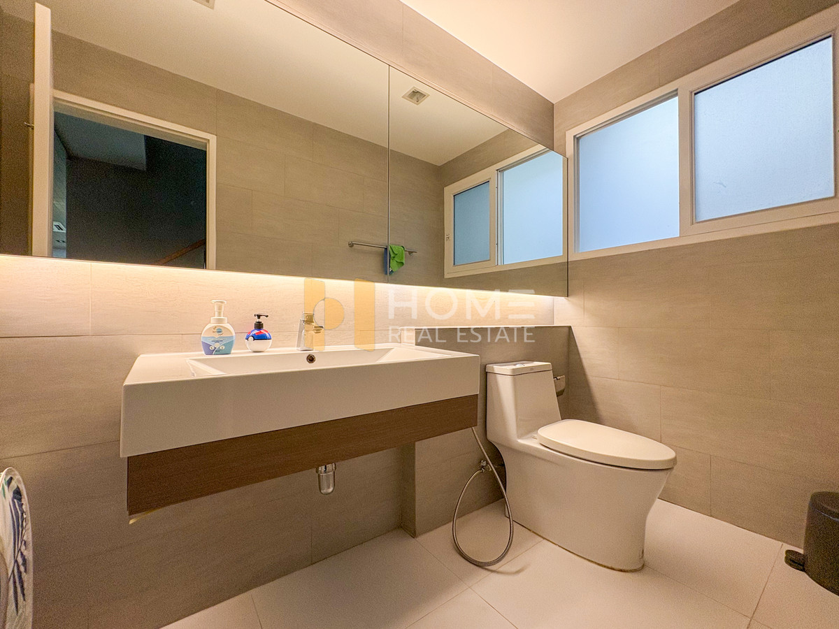 For SaleHouseNawamin, Ramindra : Detached house, Casa Leice, Kaset -Nawamin / 6 Bedrooms (Sale), Casa Legend Kaset - Nawamin / Details 6 Bedrooms (For Sale) TPM048