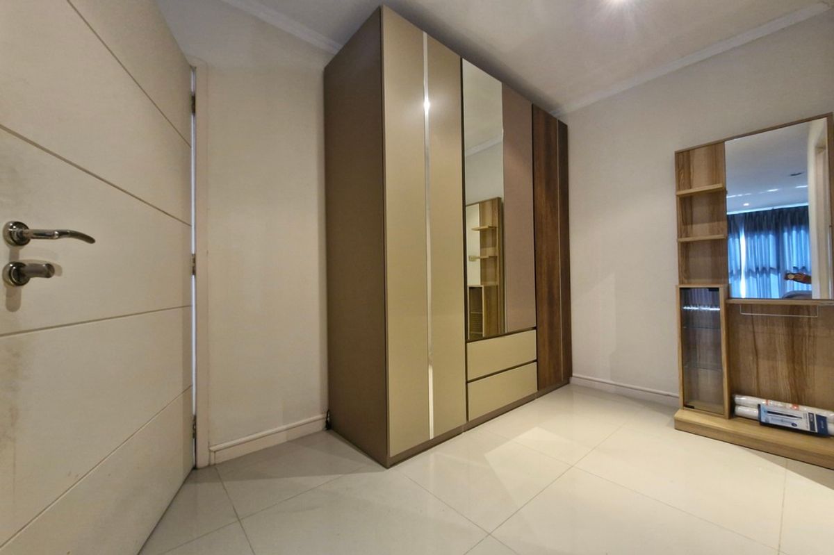 For SaleCondoSathorn, Narathiwat : 🔥 For Sale !! High Floor 37++, big size, 🔥 Code C20241000019........Sathorn Gardens, 3 bedroom, 4 bathroom, furnished, Special Deal!!📣📣