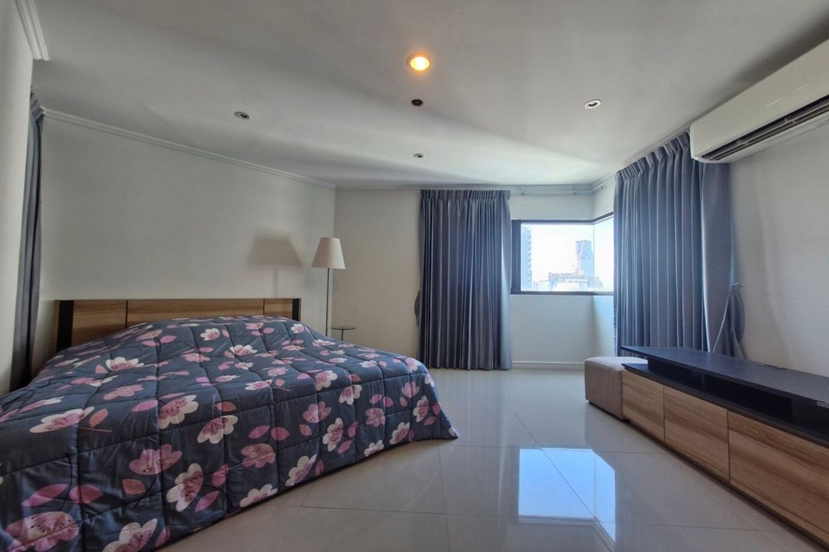 For SaleCondoSathorn, Narathiwat : 🔥 For Sale !! High Floor 37++, big size, 🔥 Code C20241000019........Sathorn Gardens, 3 bedroom, 4 bathroom, furnished, Special Deal!!📣📣