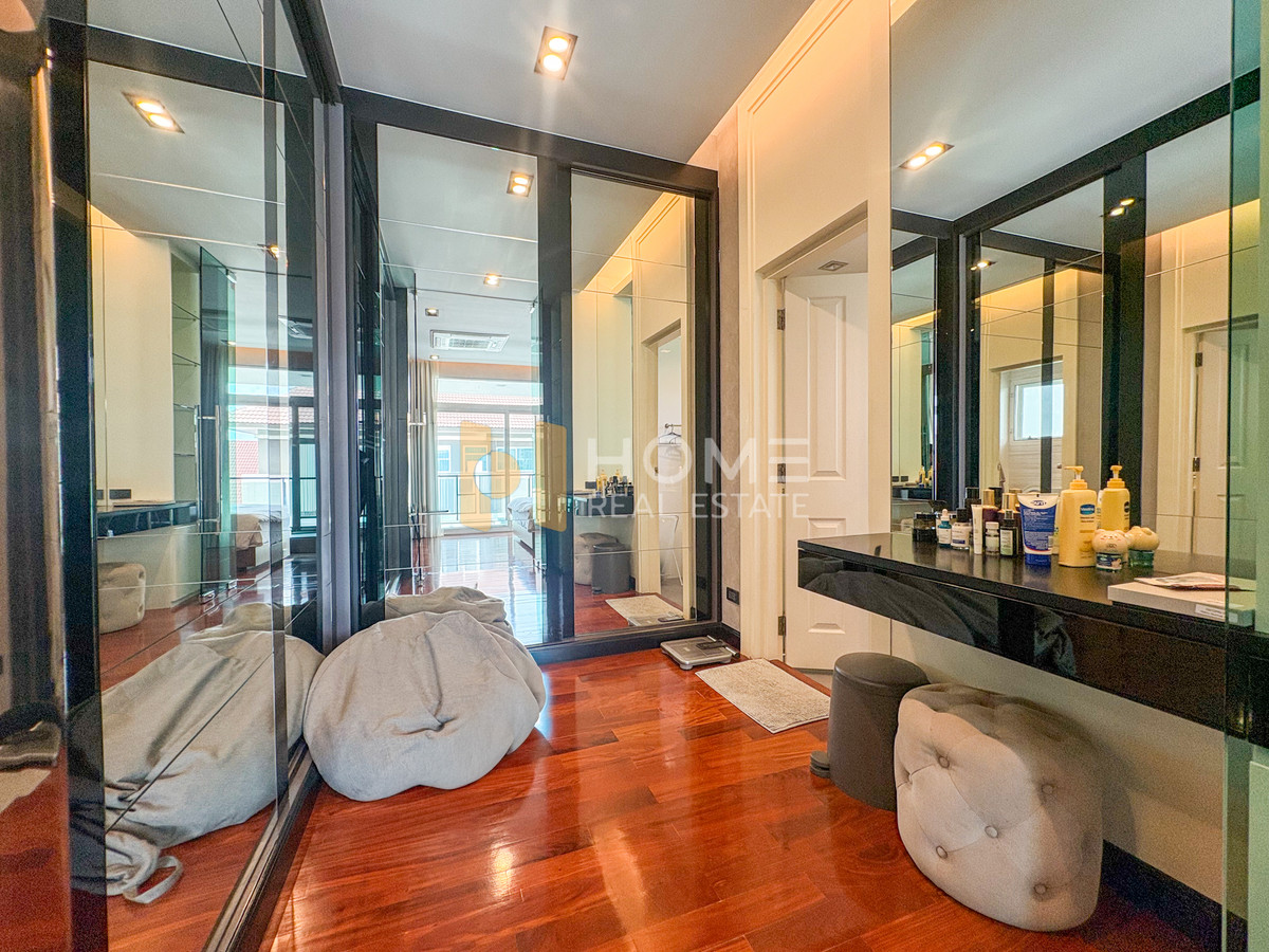 For SaleHouseNawamin, Ramindra : Detached house, Casa Leice, Kaset -Nawamin / 6 Bedrooms (Sale), Casa Legend Kaset - Nawamin / Details 6 Bedrooms (For Sale) TPM048