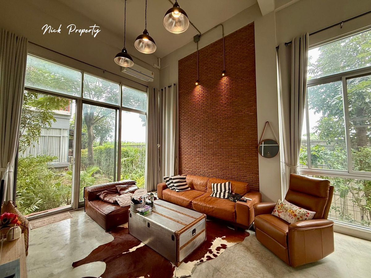 For SaleTownhomeNawamin, Ramindra : Siamese Blossom @ Fashion Silam Blossum at Ram Inthra 64 - House designed with attention Combined with art with life perfectly Suitable for stylish people like you