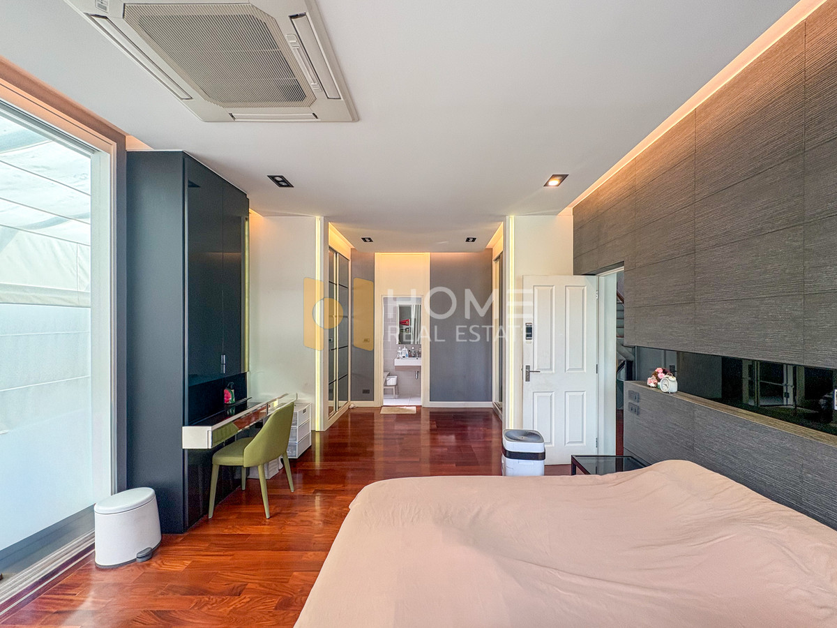 For SaleHouseNawamin, Ramindra : Detached house, Casa Leice, Kaset -Nawamin / 6 Bedrooms (Sale), Casa Legend Kaset - Nawamin / Details 6 Bedrooms (For Sale) TPM048