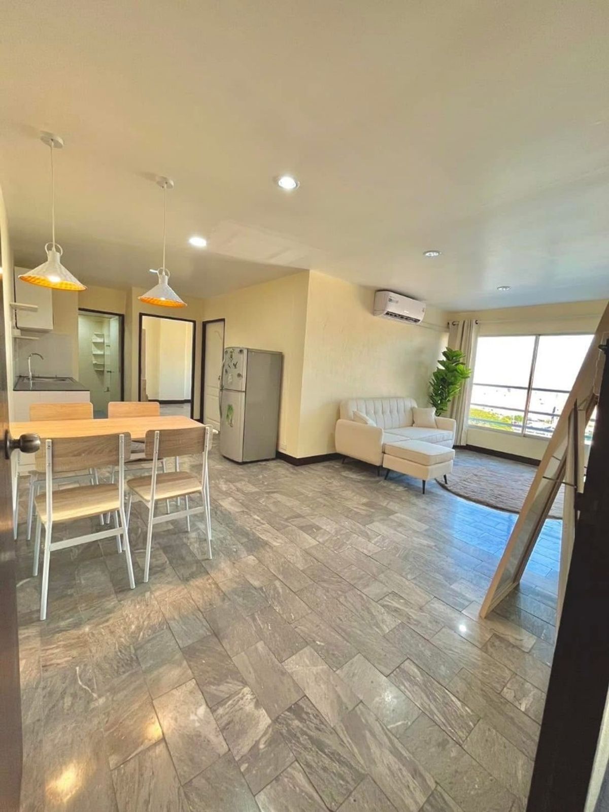 For RentCondoRamkhamhaeng, Hua Mak : ✅ BSKT104 ✅ Line : @p2nproperty