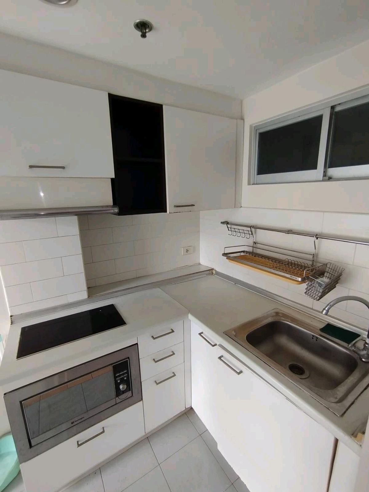 คอนโดพระราม 8 สามเสน ราชวัตร : 🍒ให้เช่าลุมพินีพระราม8 ใกล้ ศิริราช วิวสระว่ายน้ำ