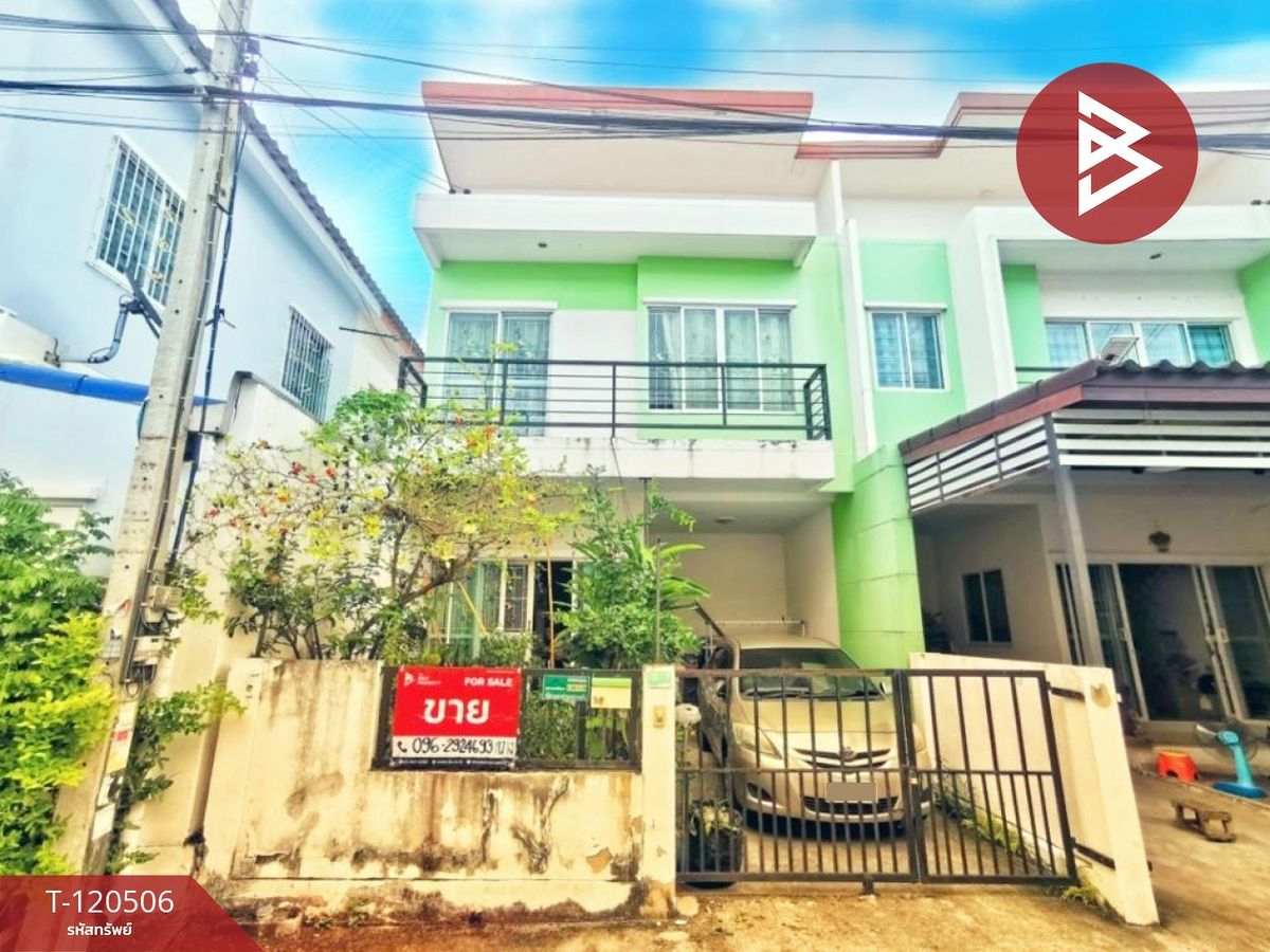 For SaleTownhomeMahachai Samut Sakhon : Townhouse for sale The Money Phanthuwong Village, Samut Sakhon