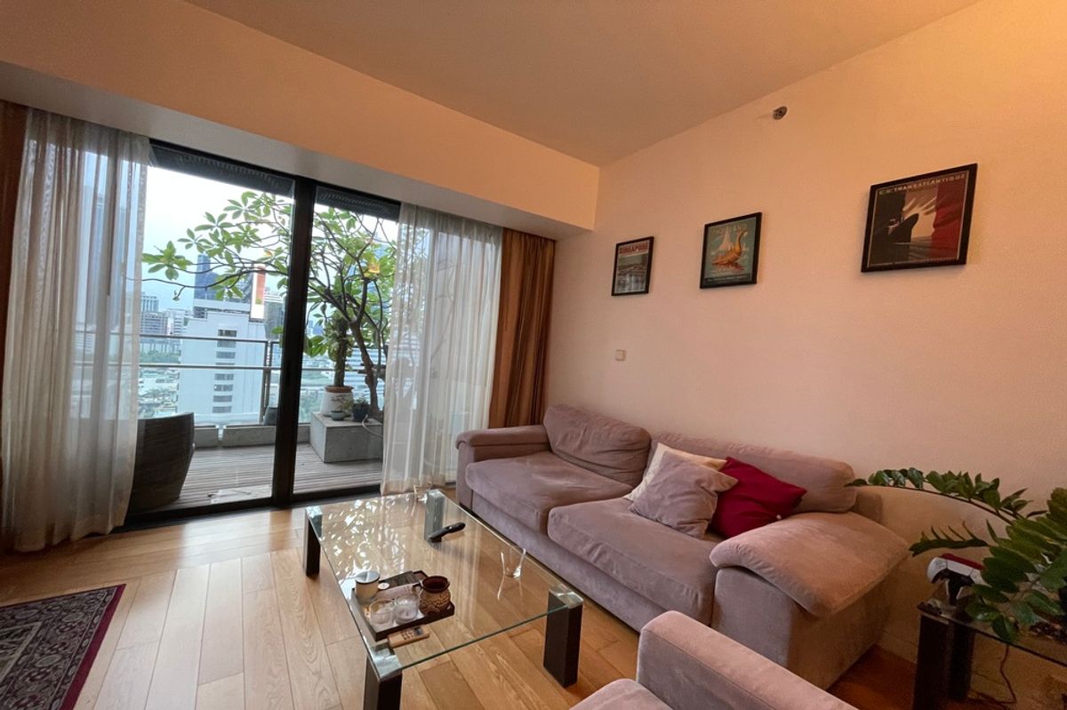 For SaleCondoSathorn, Narathiwat : 🔥 Sale with tenant !! High Floor 11++, City View, 🔥 Code C20221202312........The Met, 2 bedroom, 2 bathroom, furnished, Special Deal!!📣📣