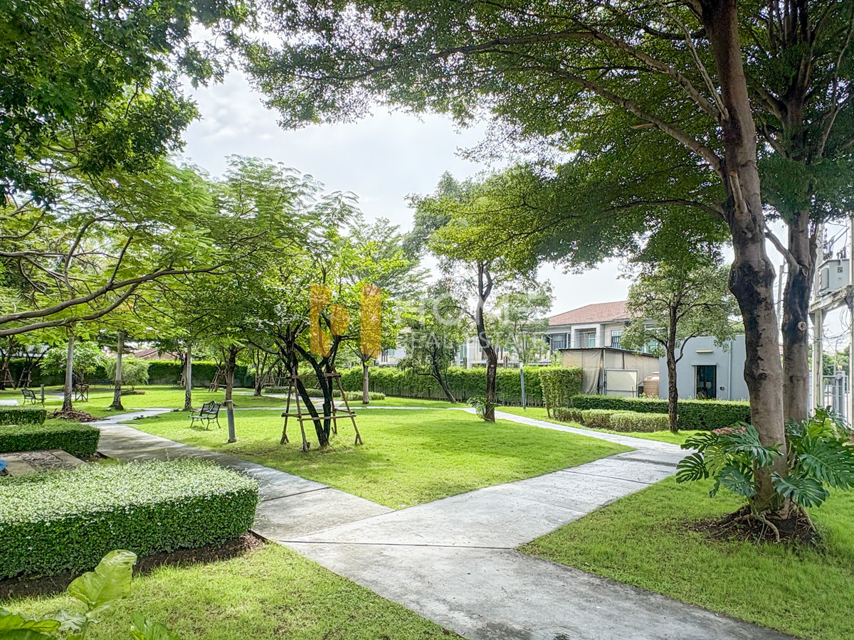 For SaleHouseNawamin, Ramindra : Detached house, Casa Leice, Kaset -Nawamin / 6 Bedrooms (Sale), Casa Legend Kaset - Nawamin / Details 6 Bedrooms (For Sale) TPM048