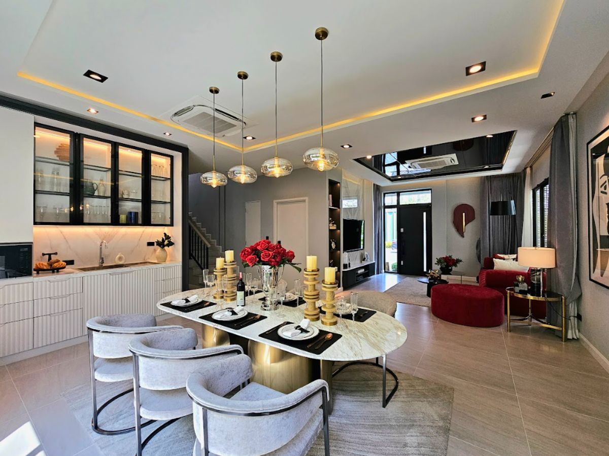 ขายบ้านบางนา แบริ่ง ลาซาล : 💎💎💎ขายบ้านหรู 2ชั้น ทำเลดี  ใกล้โรงเรียนนานาชาติ ICS  “ AIRI Sukhumvit - Bangna KM.5 ติดต่อ 086-795-9997 (จิมมี่)