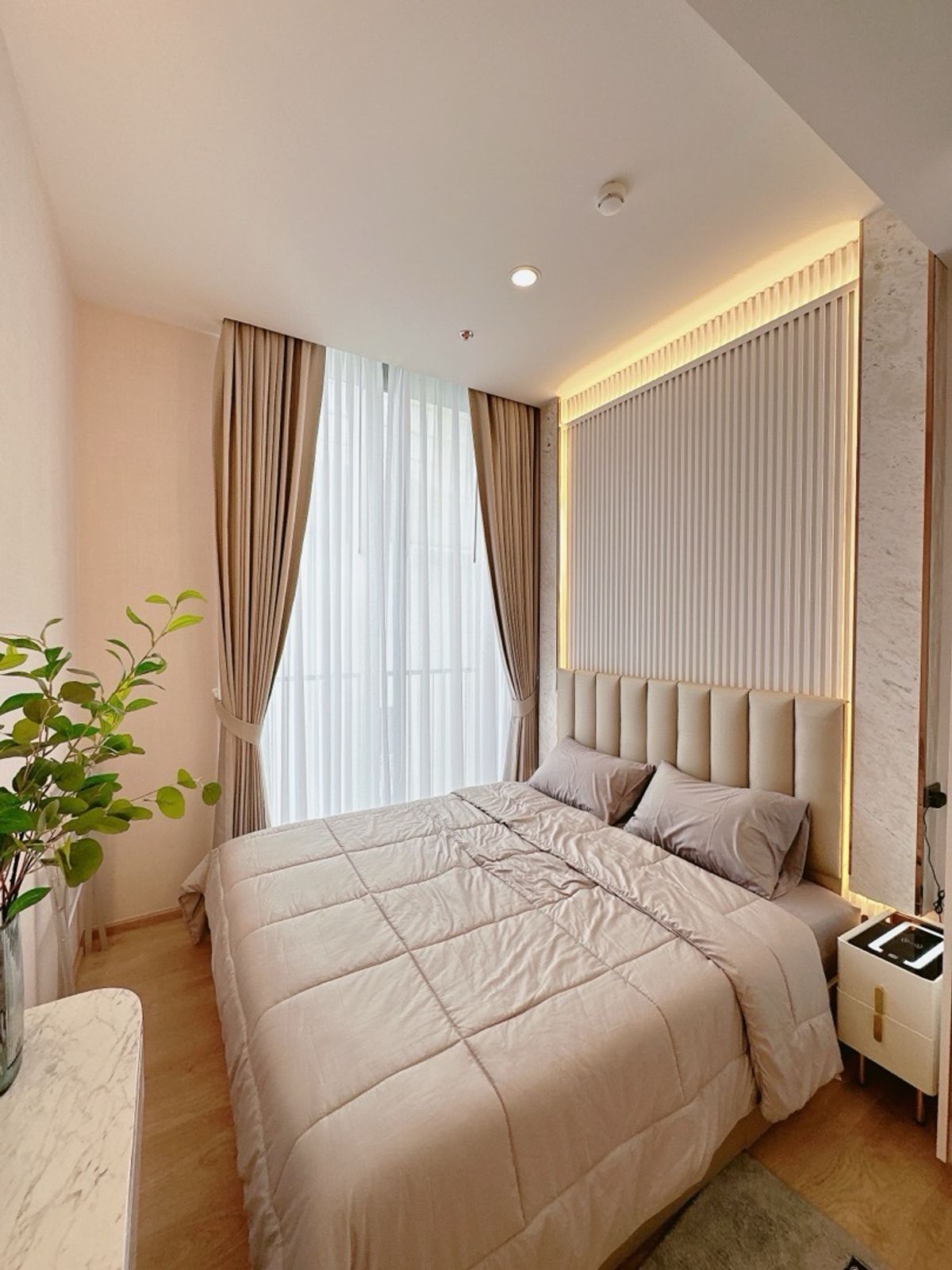 ให้เช่าคอนโดสุขุมวิท อโศก ทองหล่อ : 𝐍𝐎𝐁𝐋𝐄 𝐒𝐮𝐤𝐡𝐮𝐦𝐯𝐢𝐭 𝟏𝟗 𝐍𝐞𝐰 𝐑𝐨𝐨𝐦 𝑭𝒐𝒓 𝑹𝒆𝒏𝒕 𝟐𝟔,𝟎𝟎𝟎/𝐌𝐨𝐧𝐭𝐡 𝐁𝐓𝐒 สุขุมวิท & 𝐌𝐑𝐓 อโศก รัลสัญญาขั้นต่ำ 𝐑𝐞𝐚𝐝𝐲 𝐓𝐨 𝐌𝐨𝐯𝐞 