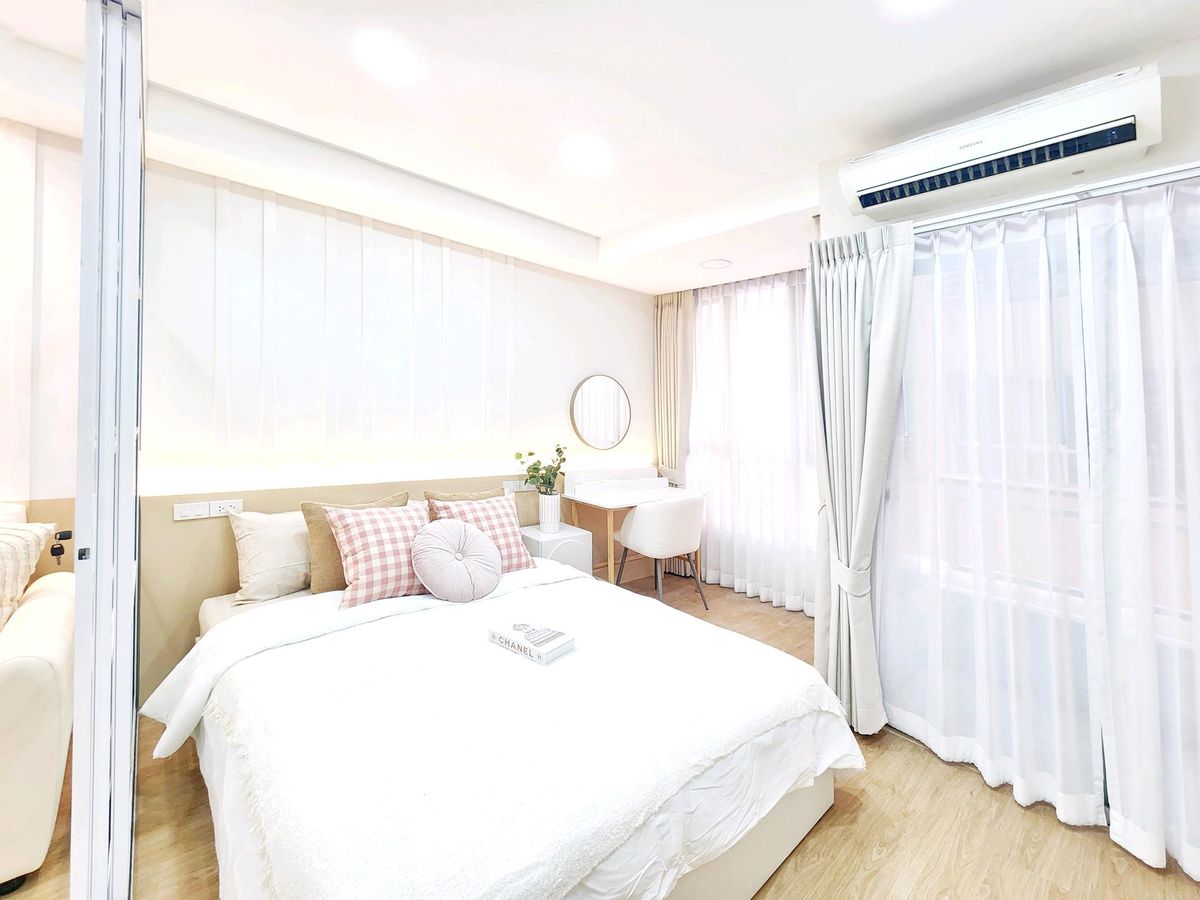 ขายคอนโดรามคำแหง หัวหมาก : คอนโด Hight rise 19 ชั้น ซ.รามคำแหง 24 ใกล้ราชมังคลากีฬาสถานเพียง 450 ม. ใช้ชีวิตอย่างทันสมัยท่ามกลางความสะดวกสบาย ภายในโครงการเงียบสงบ
