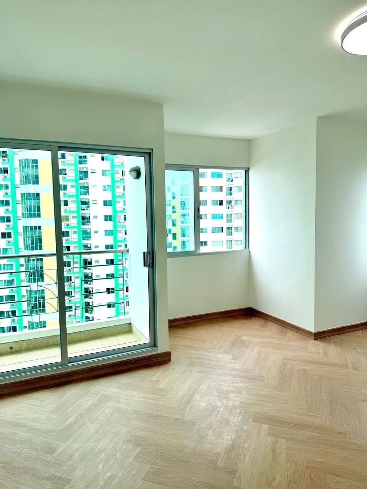 For SaleCondoKasetsart, Ratchayothin : Supalai Park Kaset (For Sale) / 2 bedroom condo
