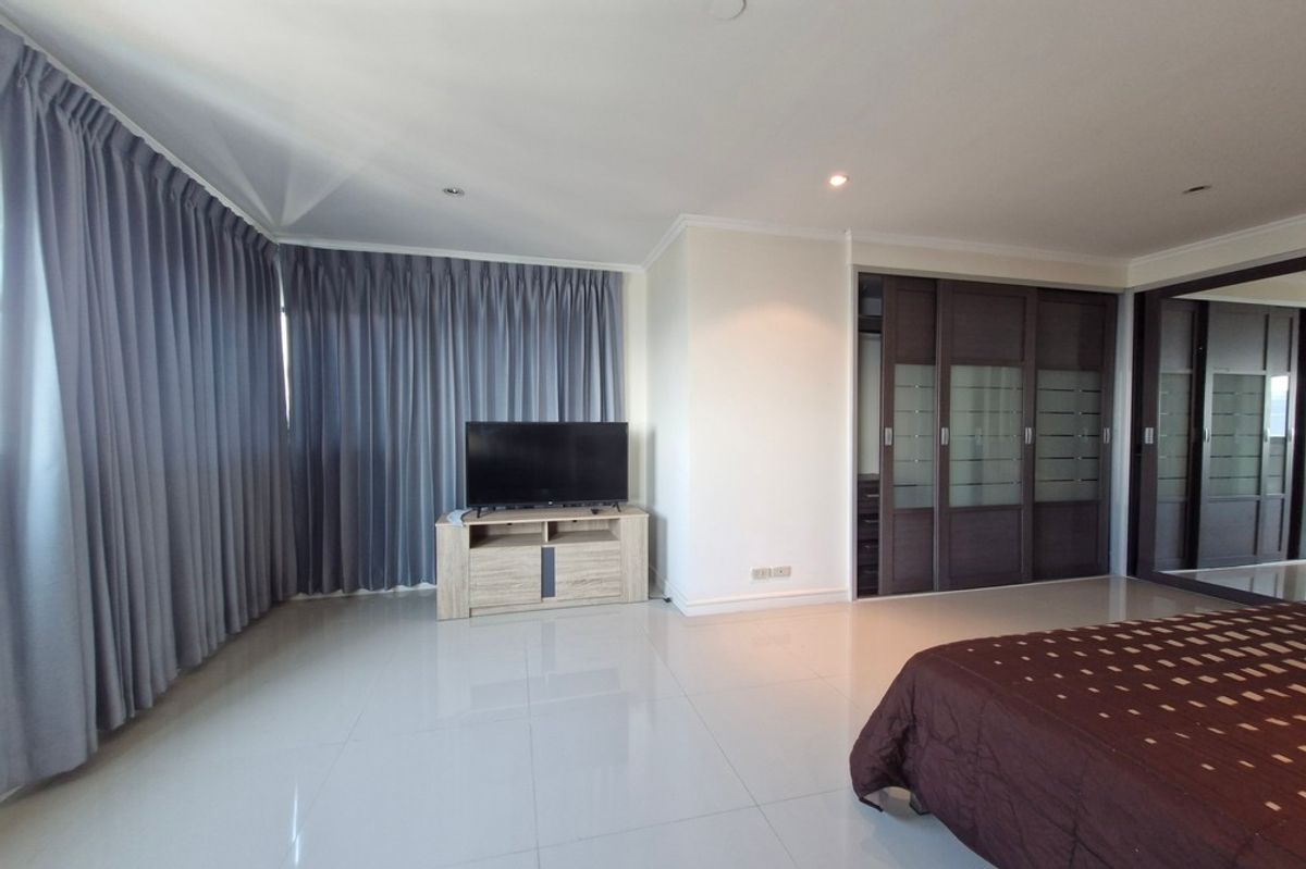 For SaleCondoSathorn, Narathiwat : 🔥 For Sale !! High Floor 37++, big size, 🔥 Code C20241000019........Sathorn Gardens, 3 bedroom, 4 bathroom, furnished, Special Deal!!📣📣