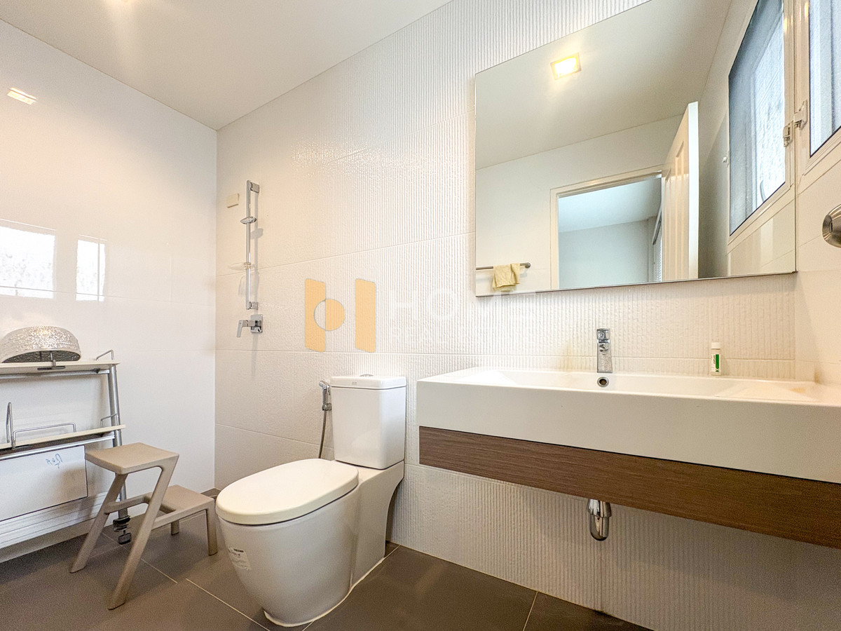 For SaleHouseNawamin, Ramindra : Detached house, Casa Leice, Kaset -Nawamin / 6 Bedrooms (Sale), Casa Legend Kaset - Nawamin / Details 6 Bedrooms (For Sale) TPM048