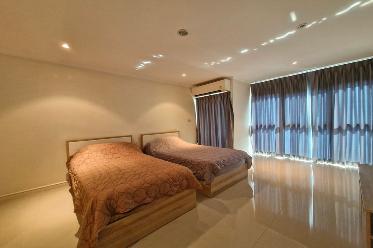 For SaleCondoSathorn, Narathiwat : 🔥 For Sale !! High Floor 37++, big size, 🔥 Code C20241000019........Sathorn Gardens, 3 bedroom, 4 bathroom, furnished, Special Deal!!📣📣