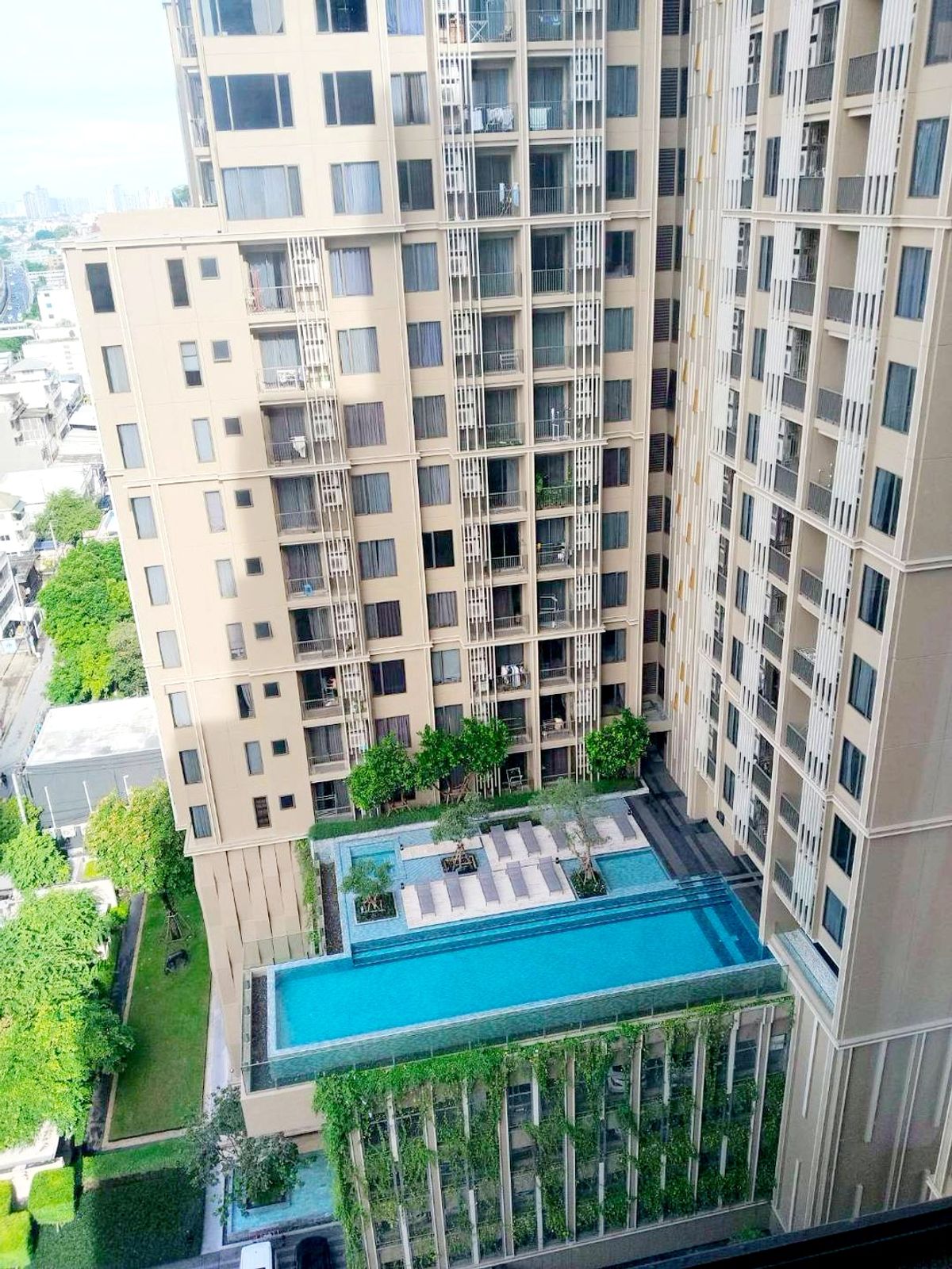 For RentCondoWongwianyai, Charoennakor : NYE by Sansiri for Rent