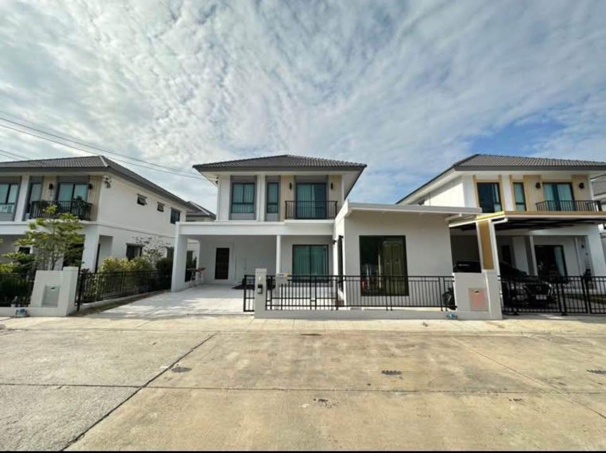 For SaleHouseBangna, Bearing, Lasalle : Perfect Park Bangna / 4 Bedroom (Selling), Perfect Park Bangna / Details 4 Bedrooms (For Sale) CJ656