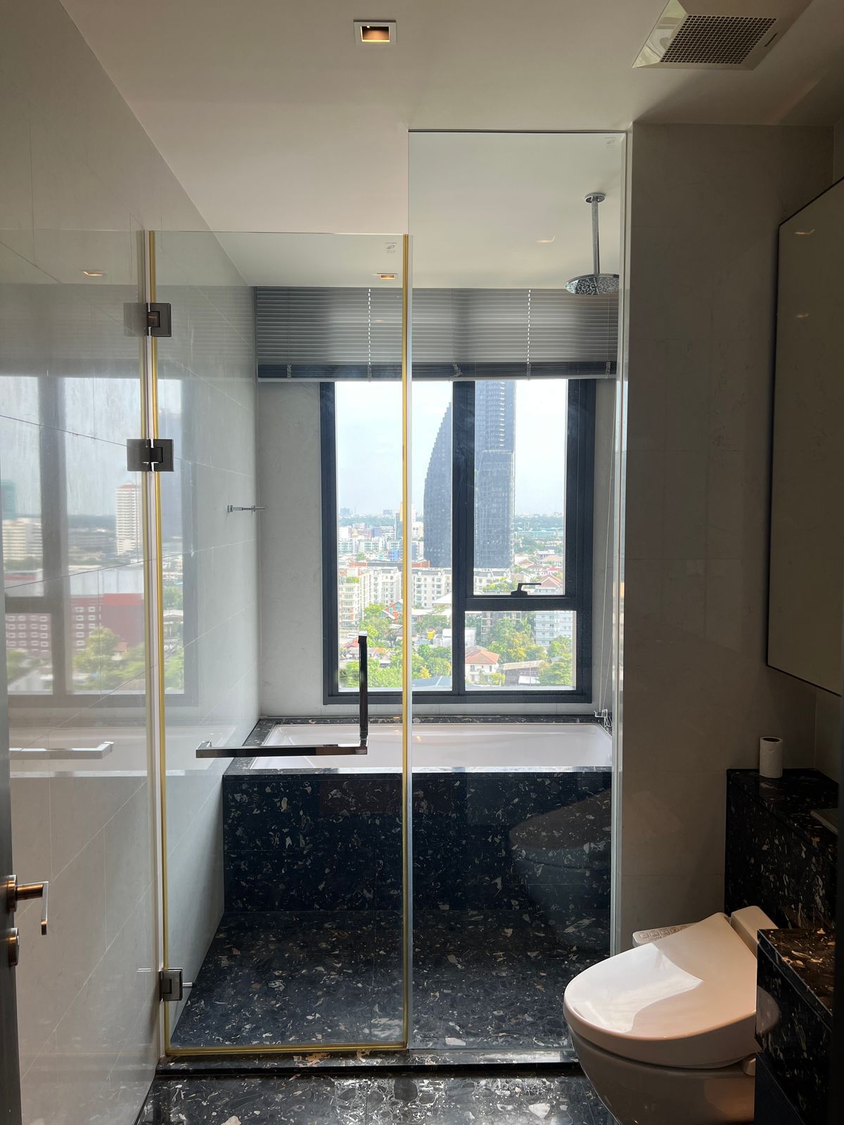 CondoSukhumvit, Asoke, Thonglor : 💎 Best Value at BEATNIQ Sukhumvit 32 – Right Now. 🔥 2BR, 80 sq.m | Rent & Sale | 26 Feb Only 🗝️🚀