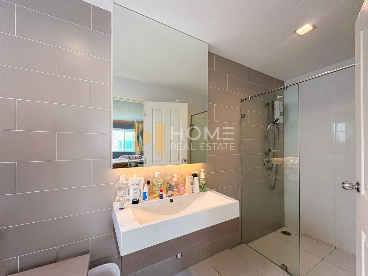 For SaleHouseNawamin, Ramindra : Detached house, Casa Leice, Kaset -Nawamin / 6 Bedrooms (Sale), Casa Legend Kaset - Nawamin / Details 6 Bedrooms (For Sale) TPM048