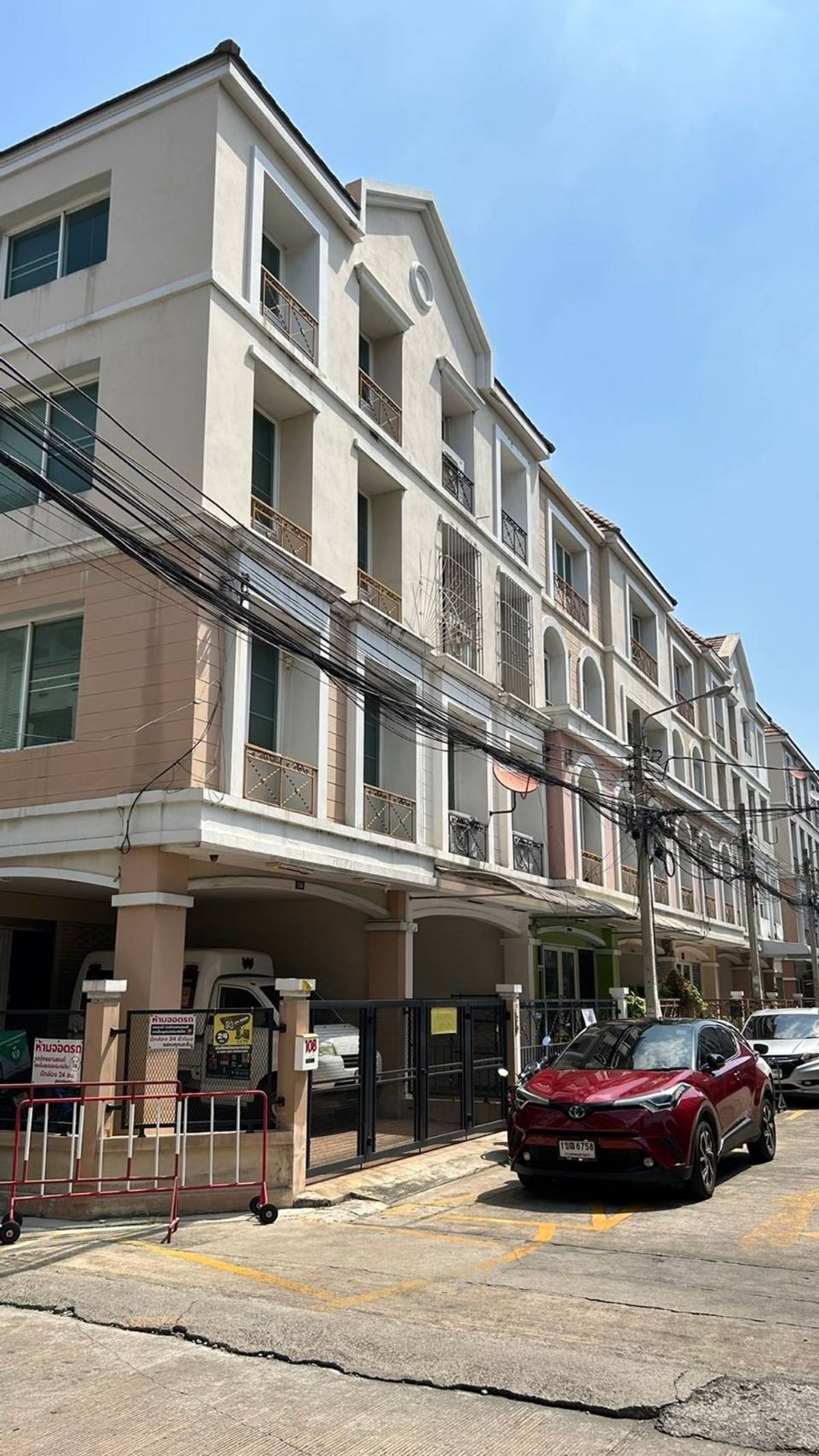 For RentShop HouseRattanathibet, Sanambinna : Rent a commercial building Rattanathibet Zone, only 3 minutes near Central Northwill