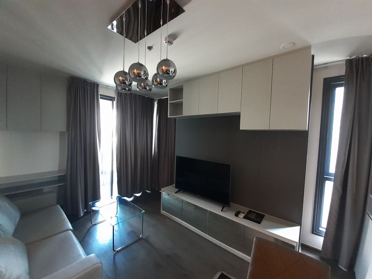 ให้เช่าคอนโดราชเทวี พญาไท : 🔥ให้เช่าด่วน🔥ห้องมุม 2 นอน 2 ห้องน้ำมีอ่าง เฟอร์ครบ พร้อมอยู่ ใกล้ BTS ราชเทวี ❗