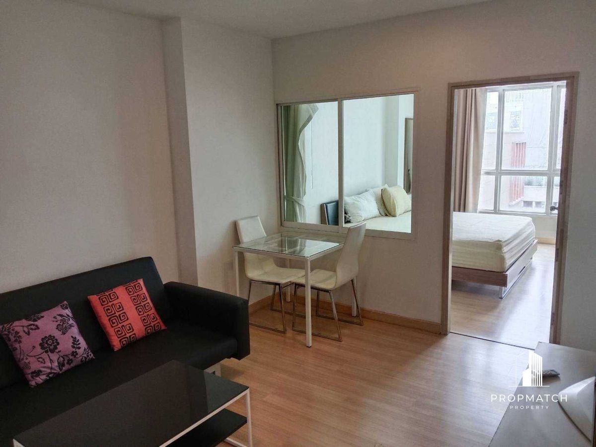 For RentCondoSathorn, Narathiwat : ✨flash deal ✨Life@Sathorn 10 (1Bed 1Bath 44SQM.) Completely decorated !! Only 22,000 baht per month Tel.0981315848 @PropMatch