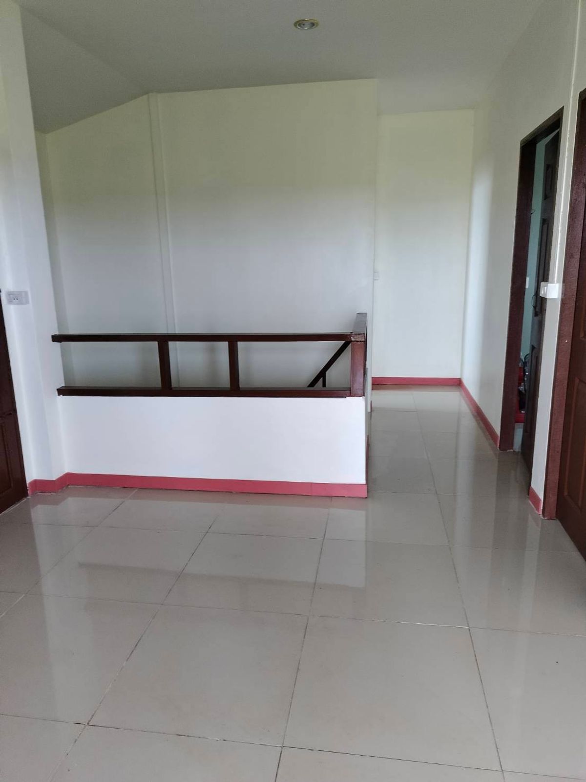 ขายบ้านเชียงราย : ขายบ้านเดี่ยว 2 ชั้น วิวภูเขาและทุ่งนา ต.แม่เย็น อ.พาน จ.เชียงราย