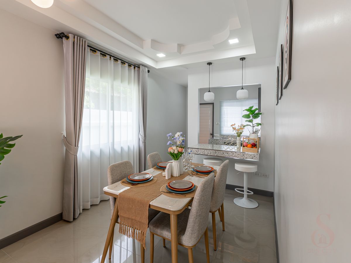 ขายพัทยา บางแสน ชลบุรี สัตหีบ : ขายบ้านแฝด 2 ห้องนอน ซอยสยามคันทรีคลับ