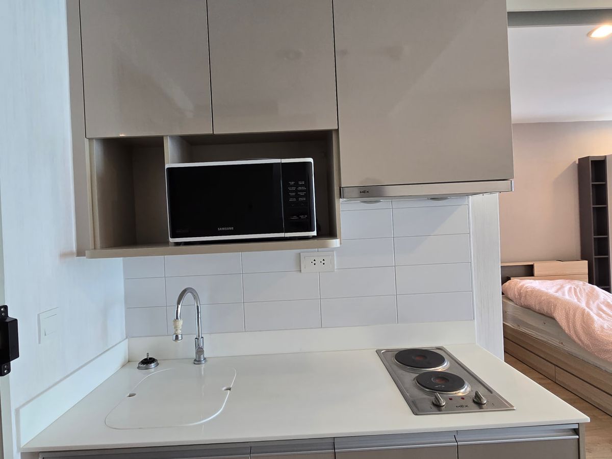 ให้เช่าคอนโดสยาม จุฬา สามย่าน : Ideo Q Chula Samyan【𝐑𝐄𝐍𝐓】🔥ห้องกว้าง เฟอร์แน่น สิ่งอำนวยความสะดวกจัดเต็ม ใกล้แหล่งเรียนรู้🔥  ติดต่อไลน์ไอดี: @hacondo