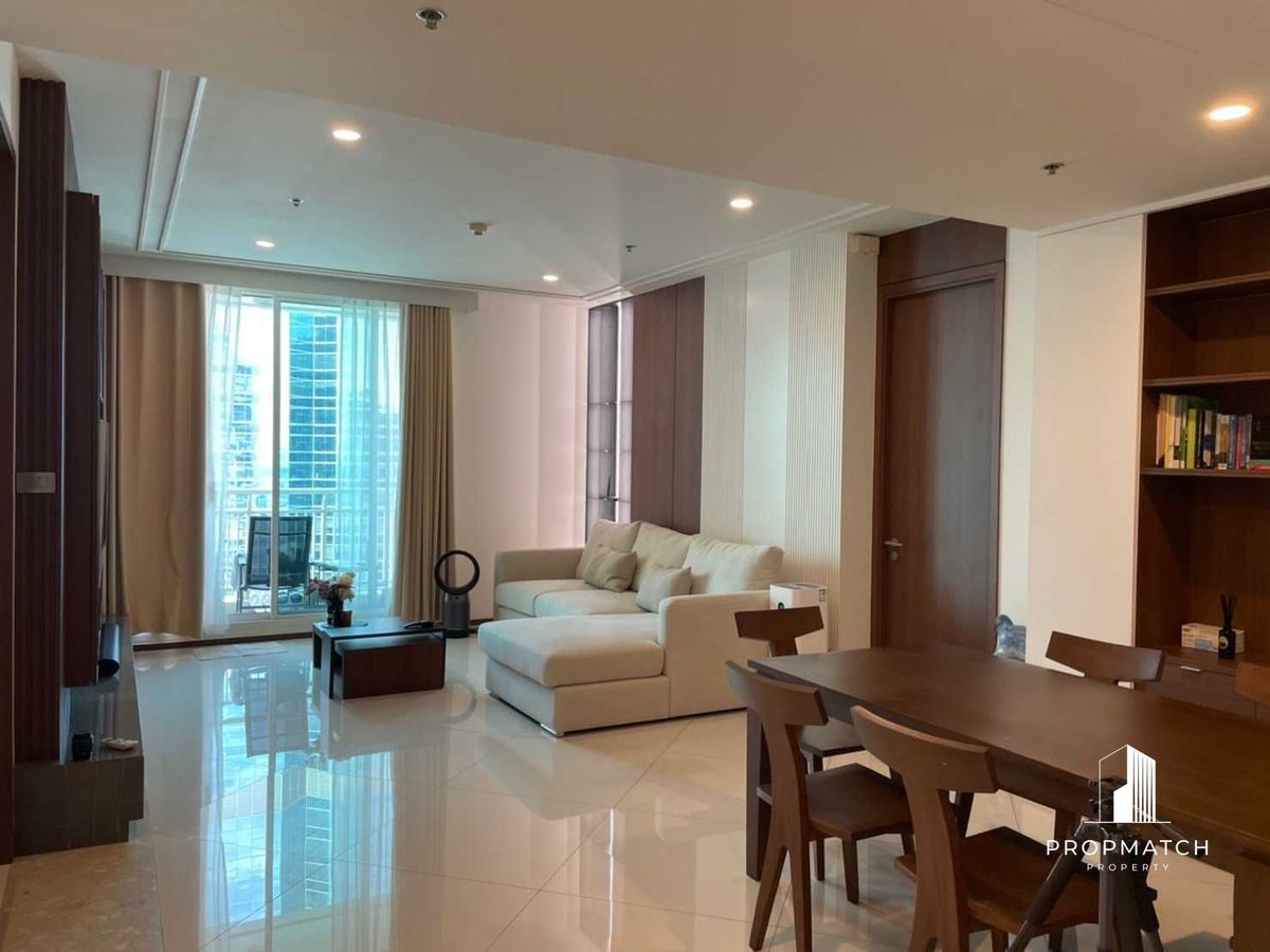 For RentCondoSathorn, Narathiwat : ✨flash deal ✨The Empire Place Sathorn (1Bed 1Bath 128.76SQM). Completely decorated !! Only 80,000 baht per month Tel.0981315848 @PropMatch