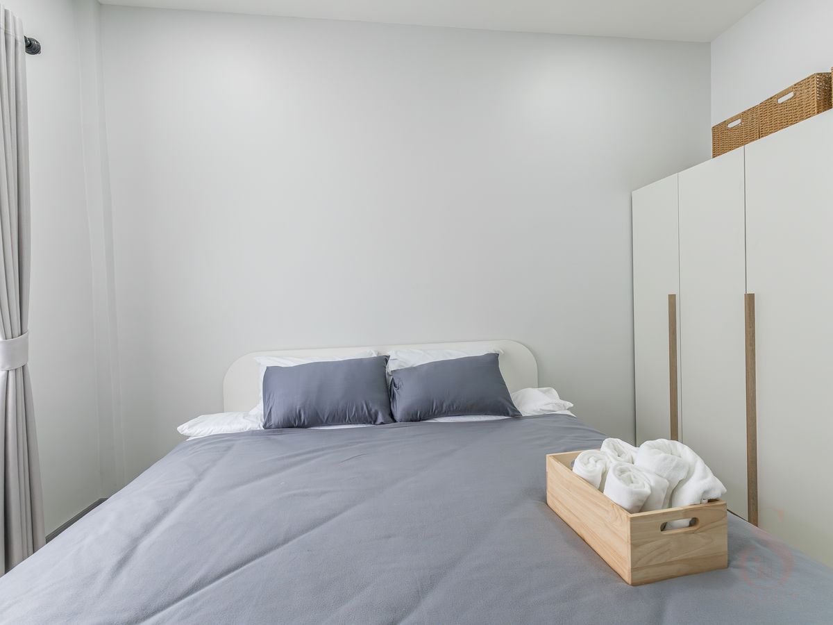 ขายพัทยา บางแสน ชลบุรี สัตหีบ : ขายบ้านแฝด 2 ห้องนอน ซอยสยามคันทรีคลับ