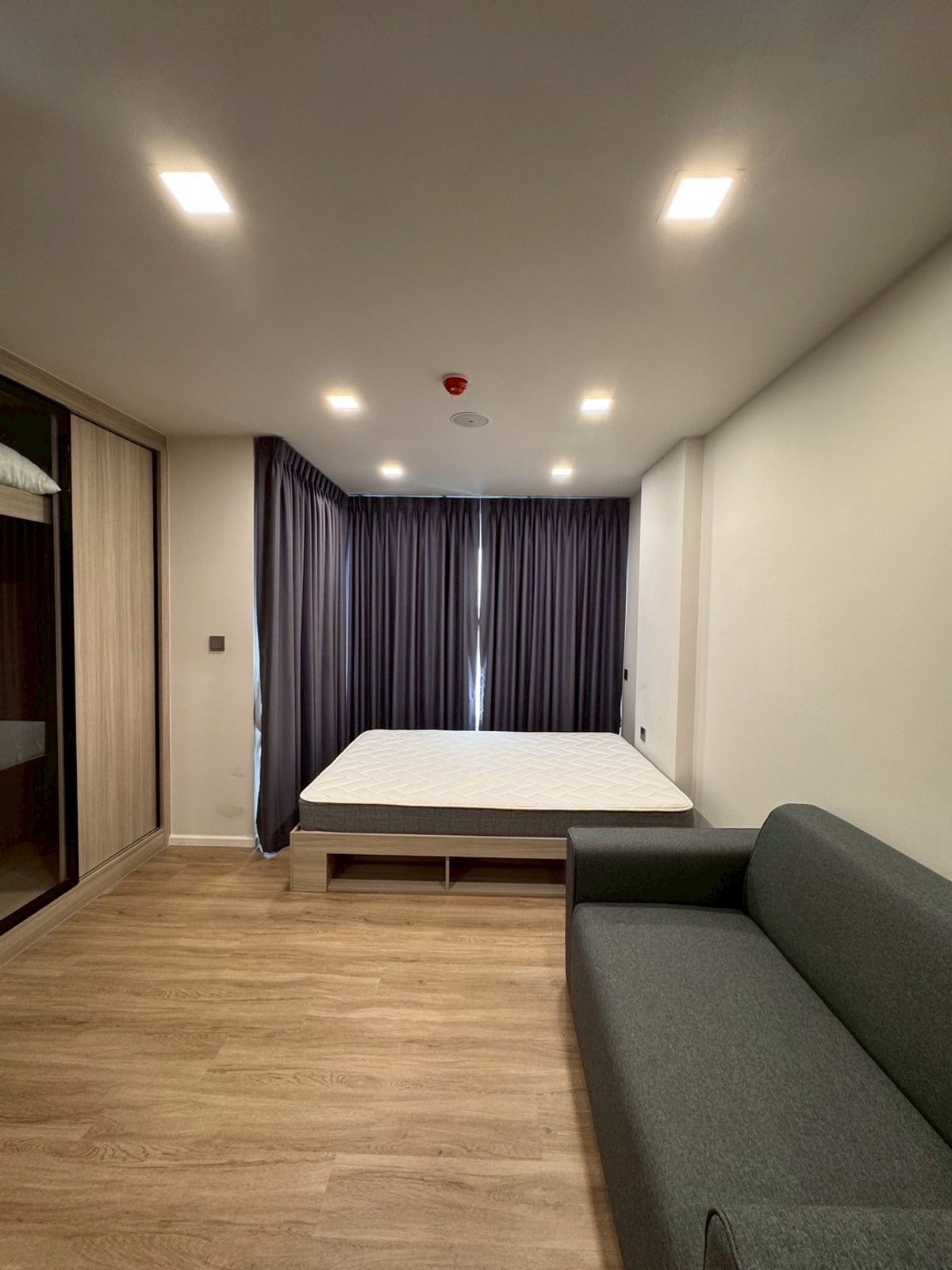 For RentCondoMin Buri, Romklao : Rent now !! Carry the bag ready to move in immediately. Ready to enter 1 Sep 68 / Book immediately ✨ATMOZ Flow Minburi